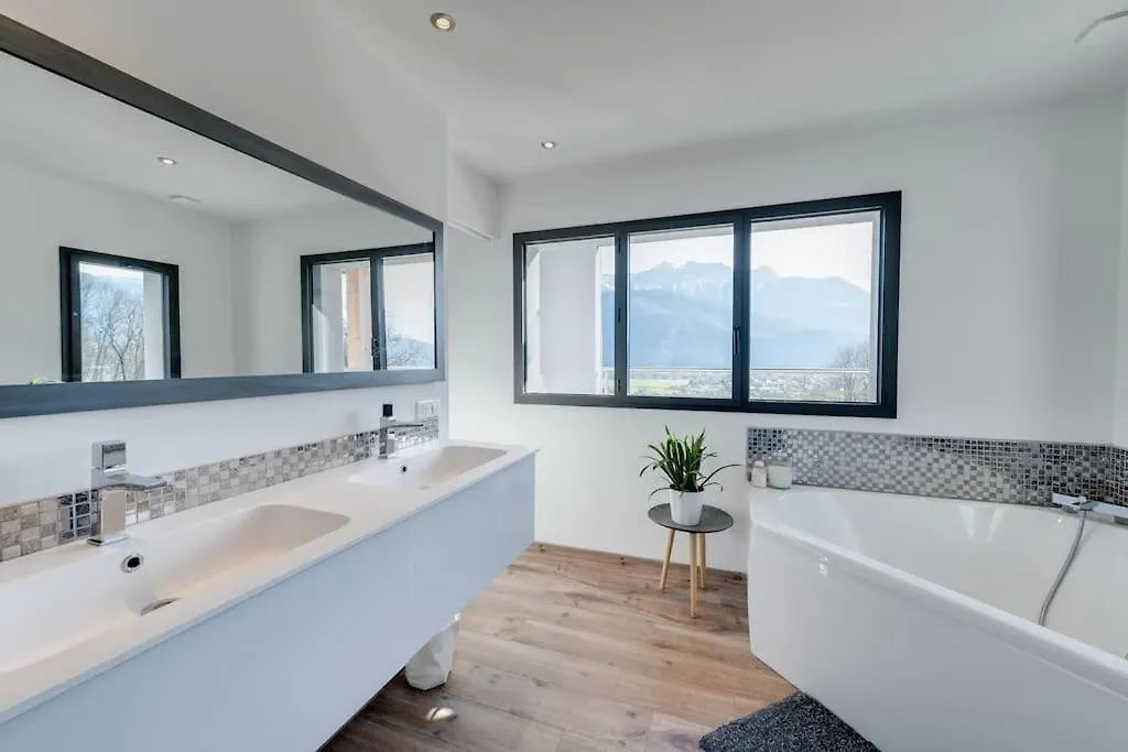 Villa Bamboo Lathuile France