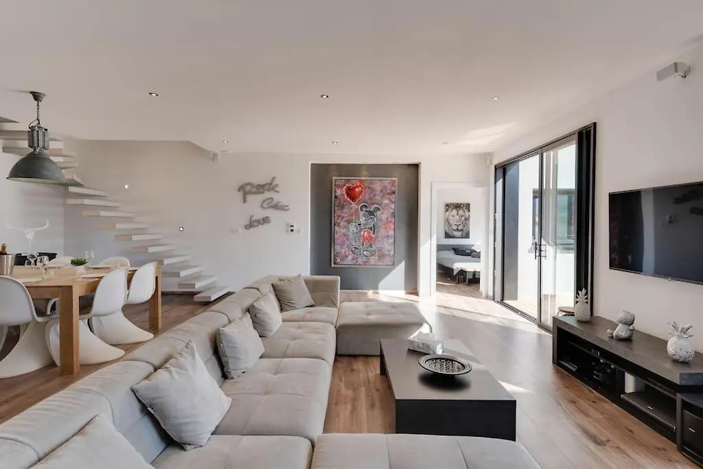 Villa Bamboo Lathuile France